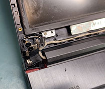 Ремонт петель/корпуса  ноутбука